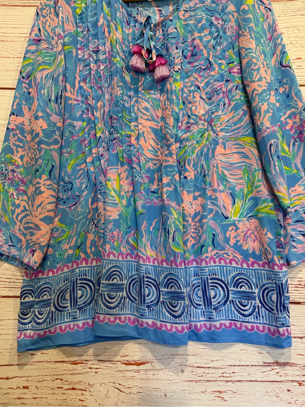 Lilly Pulitzer Marilina Tunic Top in Multi All Together Now Sz M - Picture 5 of 11